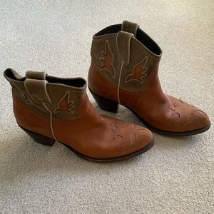 ankle cowboy boots